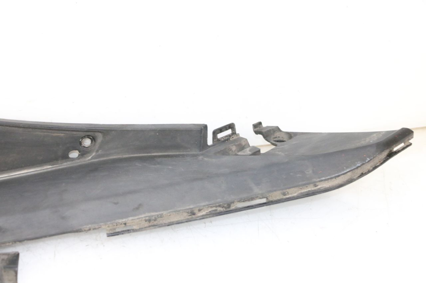 photo de TRITTBRETT VERKLEIDUNG RECHTS HONDA FORZA ABS 300 (2013 - 2019)