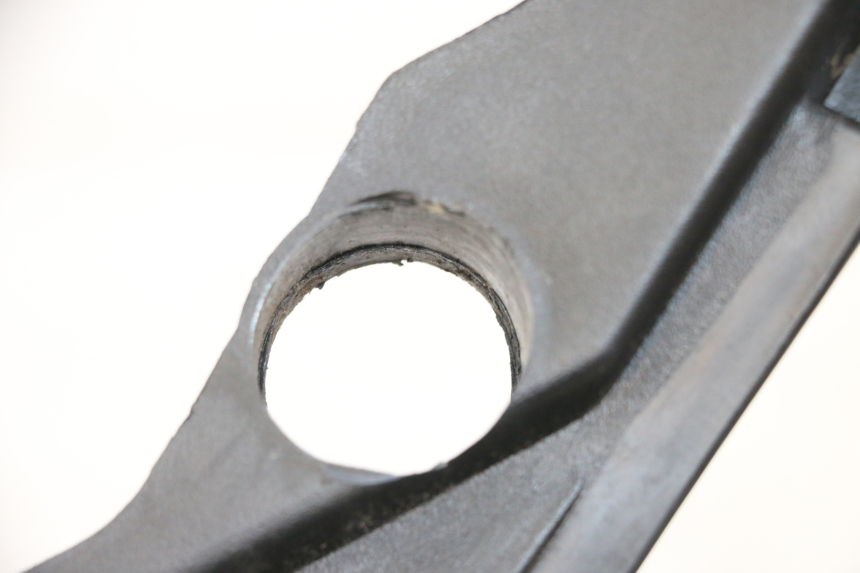 photo de TRITTBRETT VERKLEIDUNG RECHTS JM MOTORS GTS 125 (2015 - 2019) - Charakteristische Merkmale