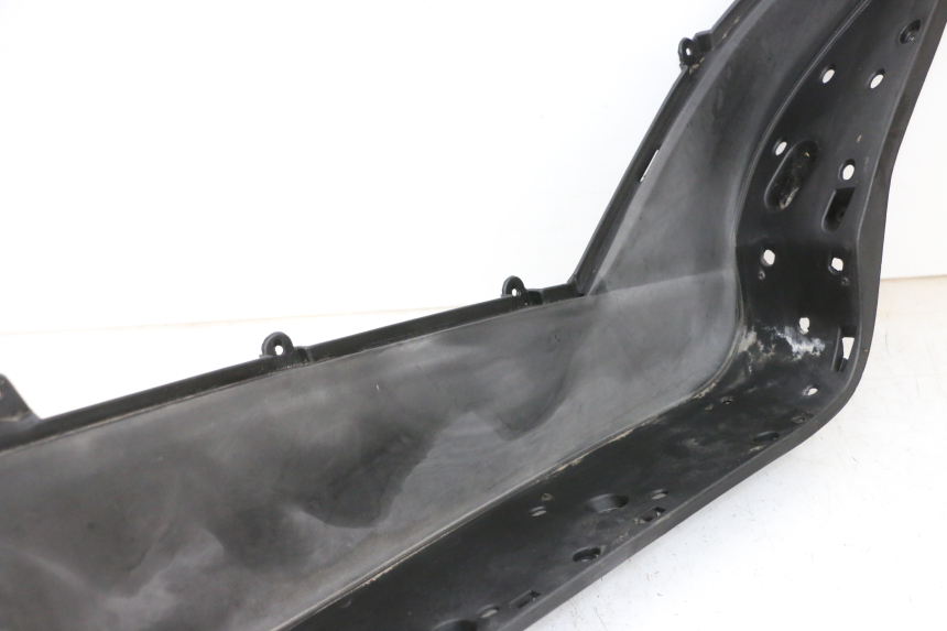 photo de TRITTBRETT VERKLEIDUNG RECHTS JM MOTORS GTS 125 (2015 - 2019) - Alternative Perspektive