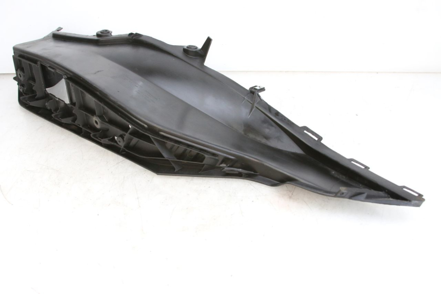 photo de TRITTBRETT VERKLEIDUNG RECHTS HONDA FORZA 125 (2015 - 2016)