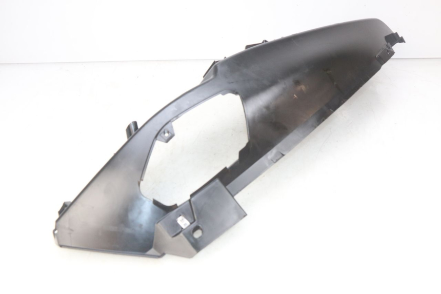photo de RECHTER FUßRASTEN PIAGGIO MP3 500 (2014 - 2016)