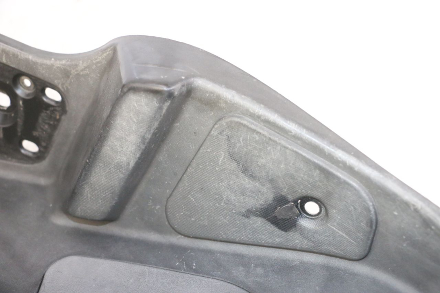 photo de TRITTBRETT VERKLEIDUNG RECHTS PIAGGIO MP3 500 (2011 - 2015)