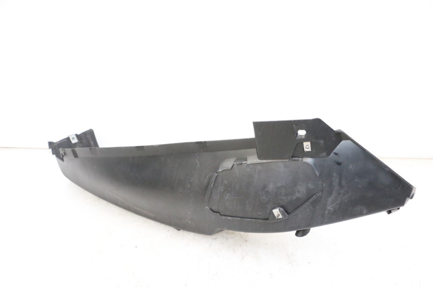 photo de RECHTER FUßRASTEN PIAGGIO MP3 500 (2014 - 2016)