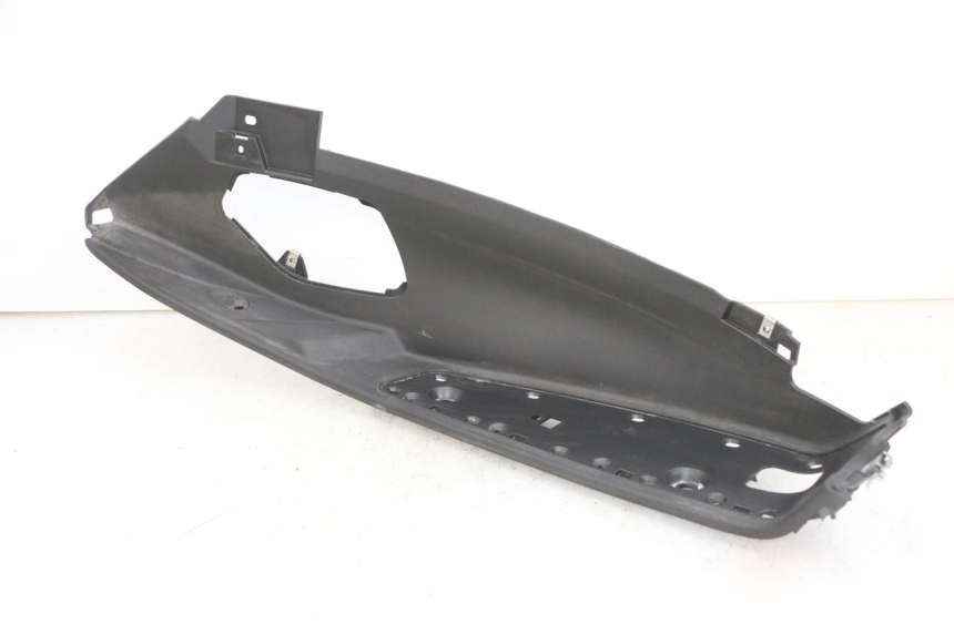 photo de TRITTBRETT VERKLEIDUNG RECHTS PIAGGIO MP3 500 (2016 - 2018) - Hauptansicht