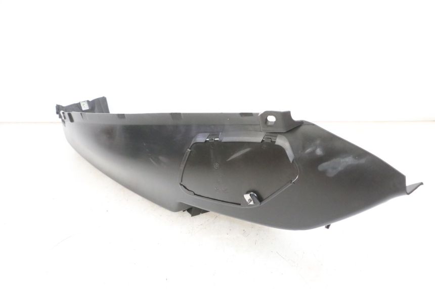 photo de RECHTER FUßRASTEN PIAGGIO MP3 RL 250 (2007 - 2010) - Gesamtansicht des Produkts