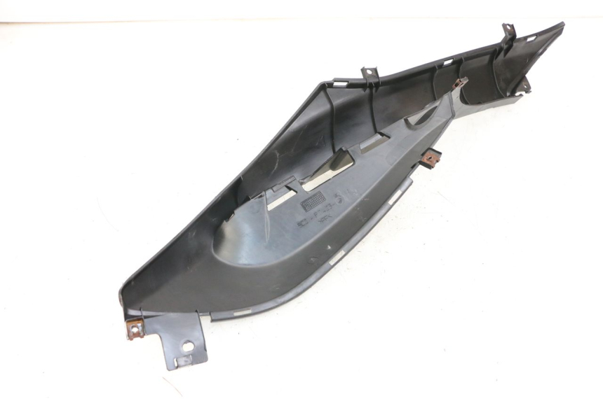 photo de TRITTBRETT VERKLEIDUNG RECHTS MBK OVETTO ONE 2T 50 (2013 - 2017)