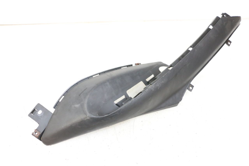 photo de TRITTBRETT VERKLEIDUNG RECHTS MBK OVETTO ONE 2T 50 (2013 - 2017)