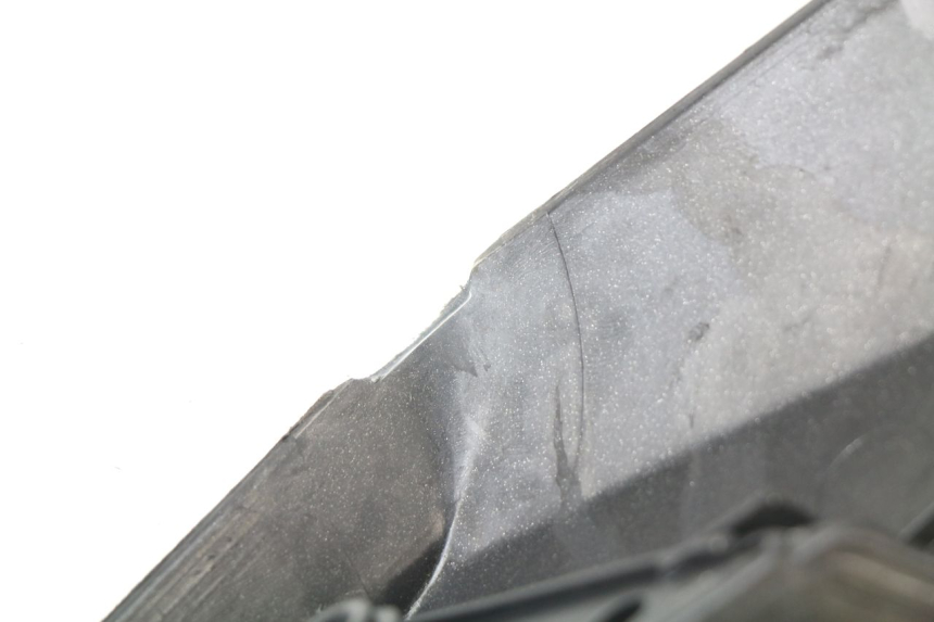 photo de TRITTBRETT VERKLEIDUNG RECHTS PEUGEOT SATELIS COMPRESSOR K15 125 (2006 - 2009)