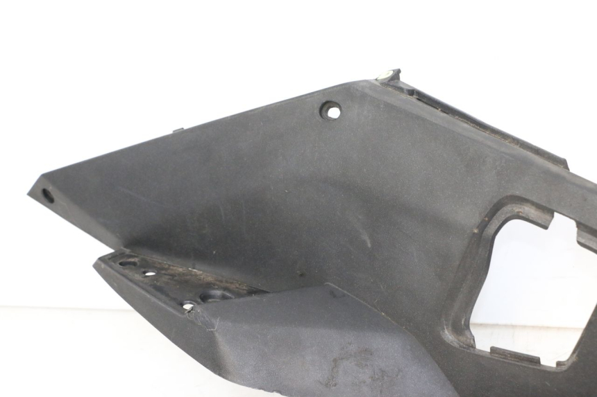 photo de TRITTBRETT VERKLEIDUNG RECHTS PEUGEOT SATELIS COMPRESSOR K15 125 (2006 - 2009)