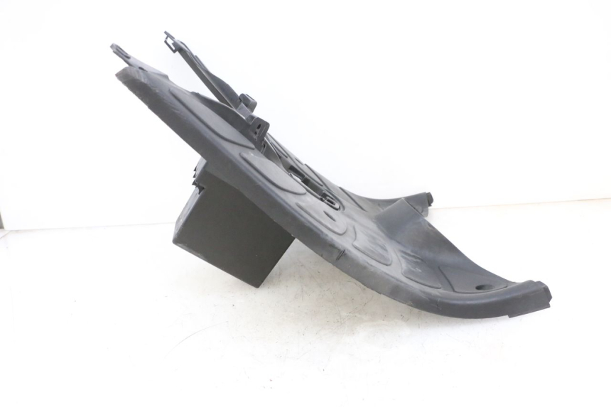 photo de FUßRASTE PEUGEOT ELYSEO 125 (1999 - 2004) - Technische Nahaufnahme