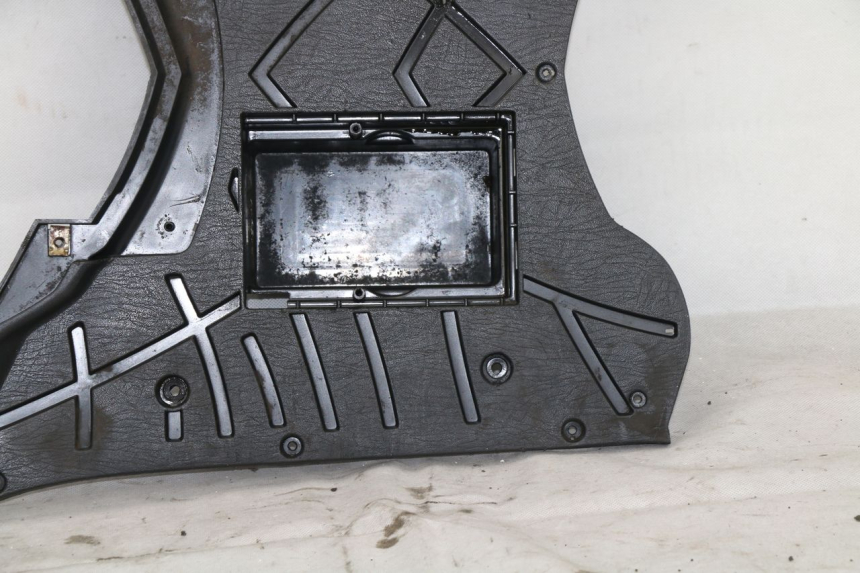 photo de TRITTBRETT VERKLEIDUNG EUROCKA VIRTUALITY GT 4T 50 (2011 - 2017)