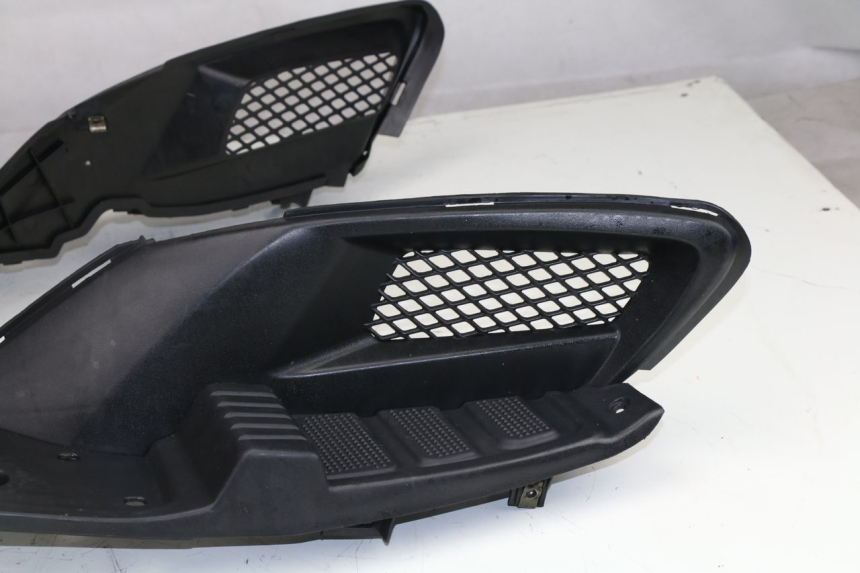 photo de TRITTBRETT VERKLEIDUNG FALCONBIKE F-125 125 (2007 - 2012)