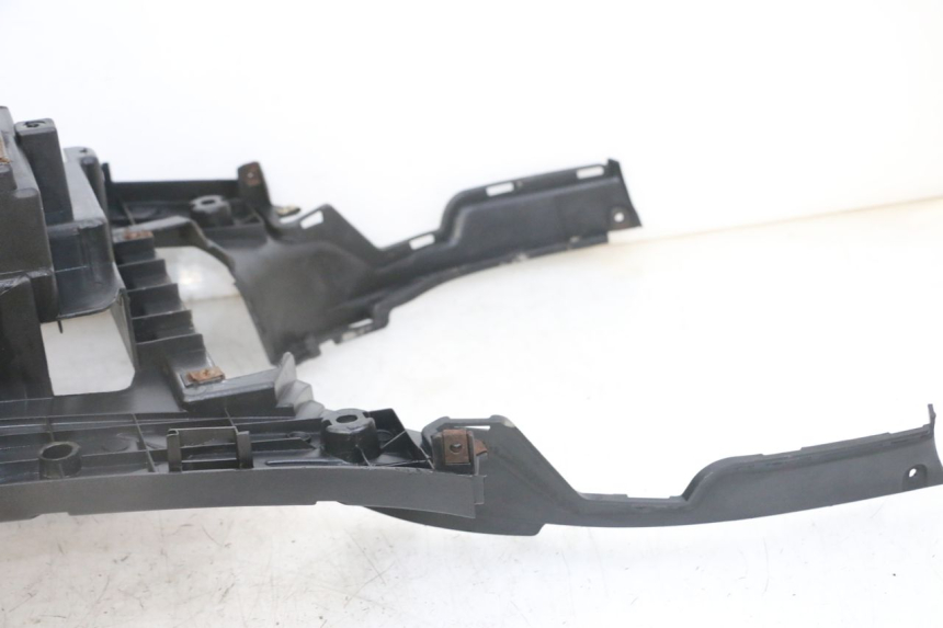 photo de TRITTBRETT VERKLEIDUNG SYM FIDDLE 2 S 125 (2012 - 2014)