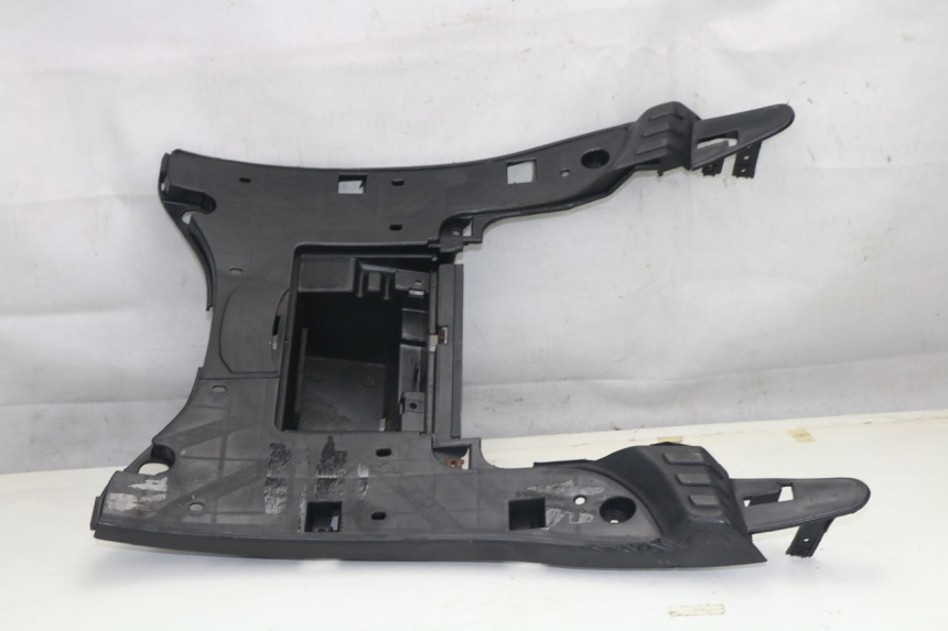 photo de TRITTBRETT VERKLEIDUNG MBK FLAME 125 (2000 - 2004)