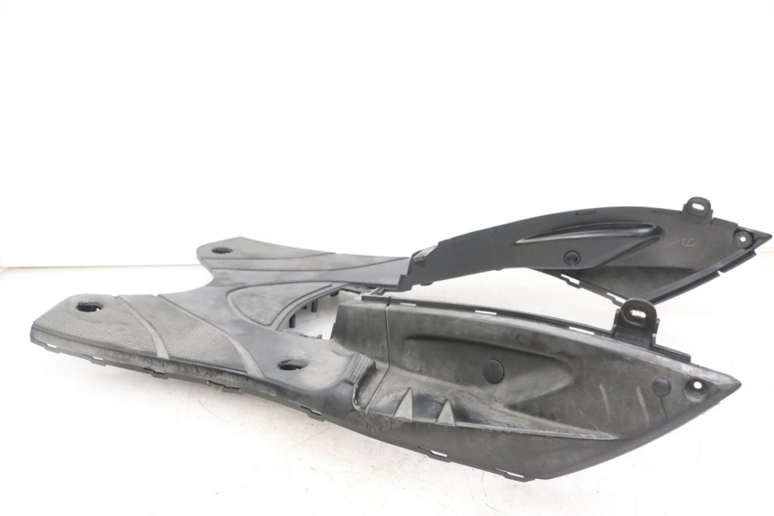 photo de TRITTBRETT VERKLEIDUNG MBK FLAME X 125 (2007 - 2016)