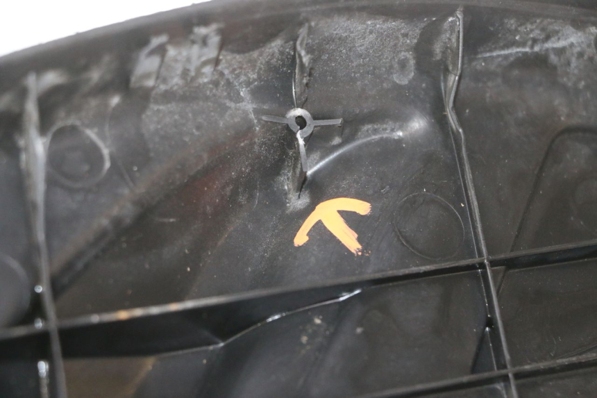 photo de TRITTBRETT VERKLEIDUNG PIAGGIO FLY 2T 50 (2004 - 2017)