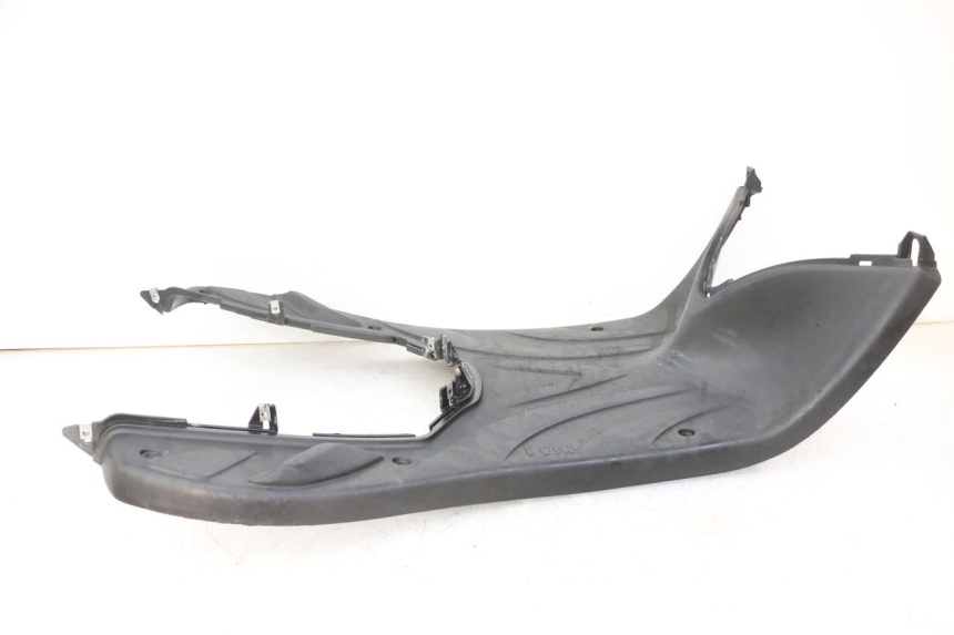 photo de TRITTBRETT VERKLEIDUNG PIAGGIO FLY 2T 50 (2004 - 2017)