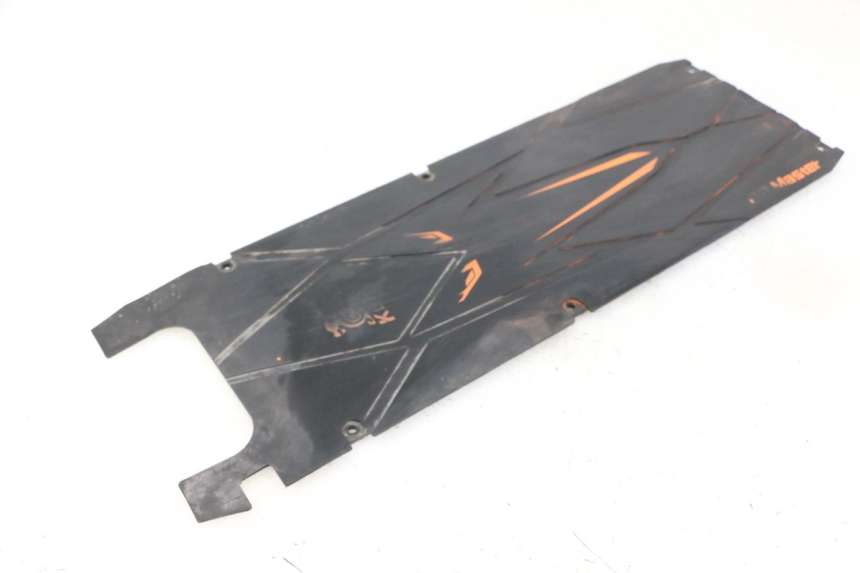 photo de TRITTBRETT VERKLEIDUNG KUKIRIN G2 MASTER 1