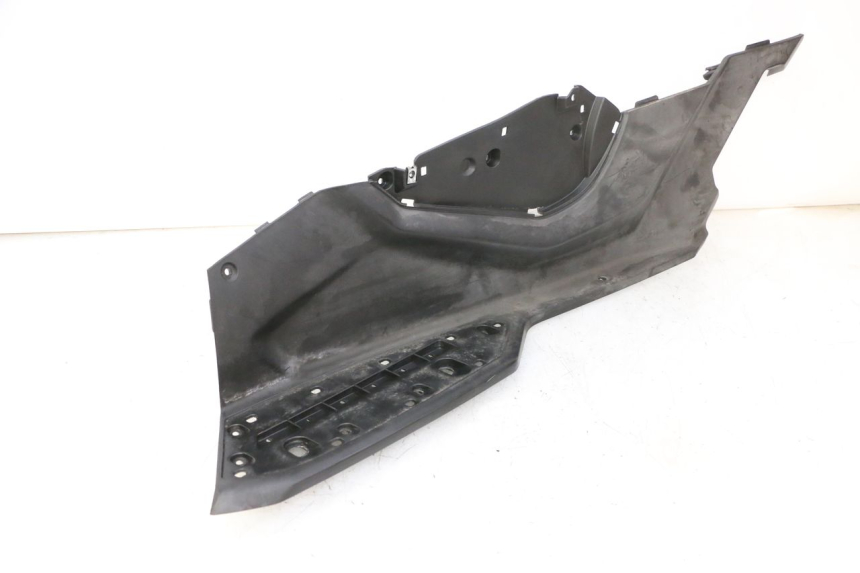 photo de TRITTBRETT VERKLEIDUNG LINKS QUADRO 4 4D 350 (2015 - 2018)