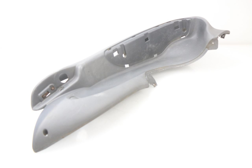 photo de TRITTBRETT VERKLEIDUNG LINKS PIAGGIO BEVERLY 125 (1998 - 2005)