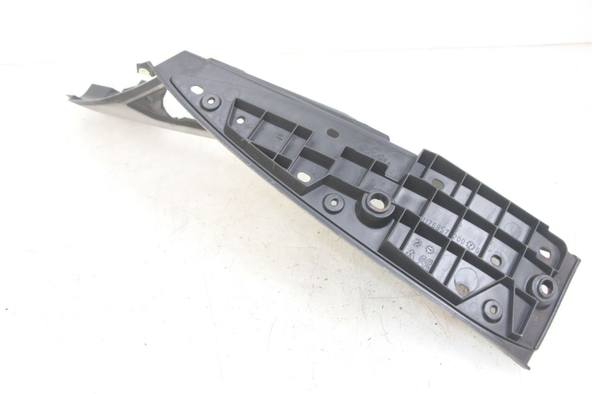 photo de TRITTBRETT VERKLEIDUNG LINKS PEUGEOT GEOPOLIS RS 125 (2007 - 2009)