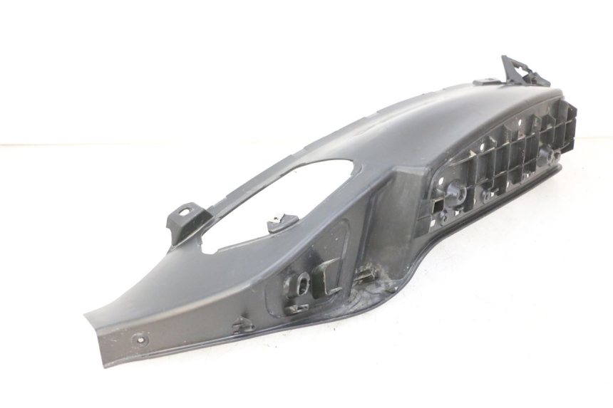 photo de TRITTBRETT VERKLEIDUNG LINKS PIAGGIO MP3 RL 250 (2007 - 2010)