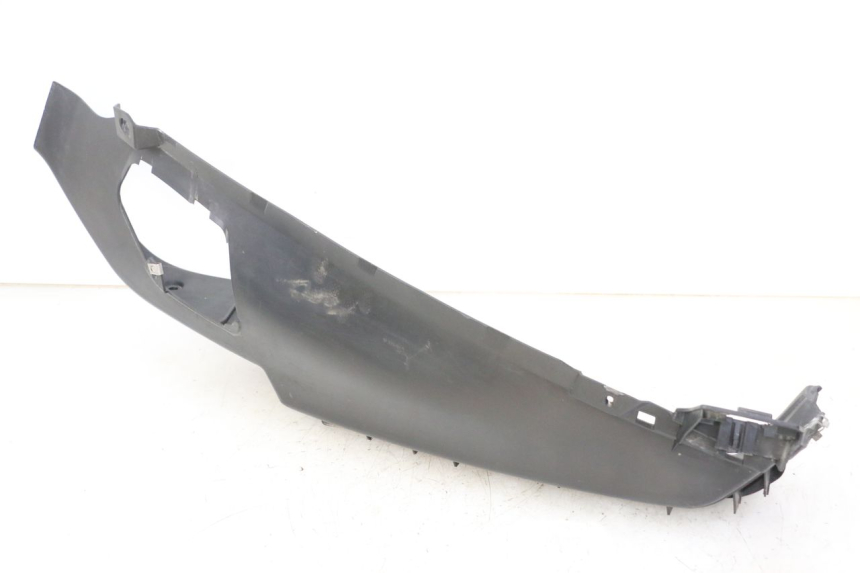 photo de TRITTBRETT VERKLEIDUNG LINKS PIAGGIO MP3 RL 250 (2007 - 2010)