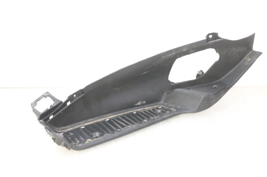 photo de TRITTBRETT VERKLEIDUNG LINKS PIAGGIO MP3 RL 250 (2007 - 2010)