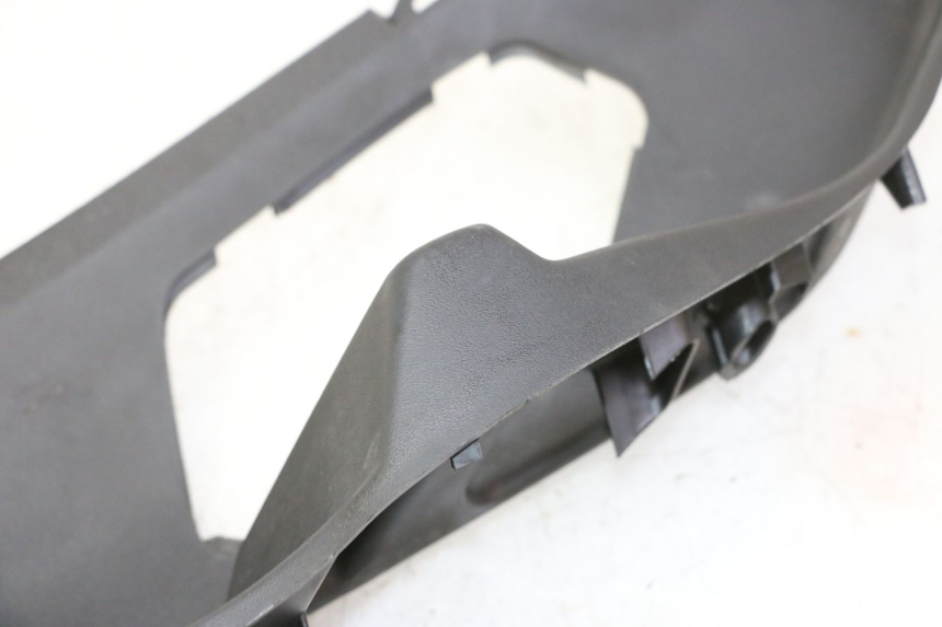 photo de TRITTBRETT VERKLEIDUNG LINKS PIAGGIO MP3 RL 250 (2007 - 2010)