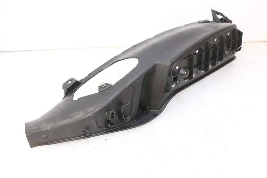 photo de TRITTBRETT VERKLEIDUNG LINKS PIAGGIO MP3 RL 250 (2007 - 2010)