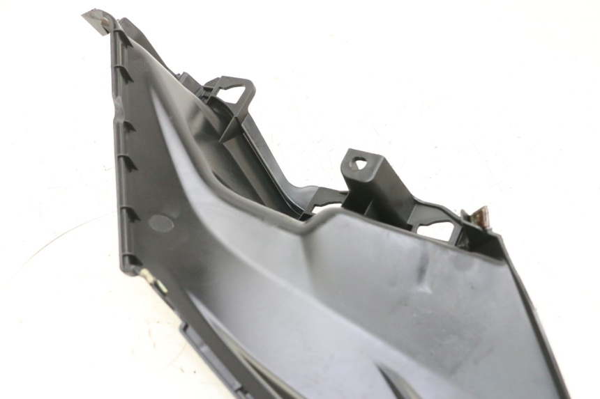 photo de TRITTBRETT VERKLEIDUNG LINKS SYM ORBIT III 3 4T 50 (2018 - 2021) - Technische Nahaufnahme