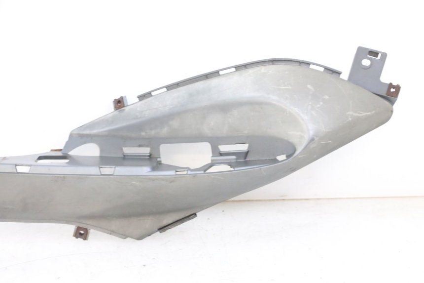 photo de TRITTBRETT VERKLEIDUNG LINKS MBK OVETTO 4T 50 (2008 - 2016)