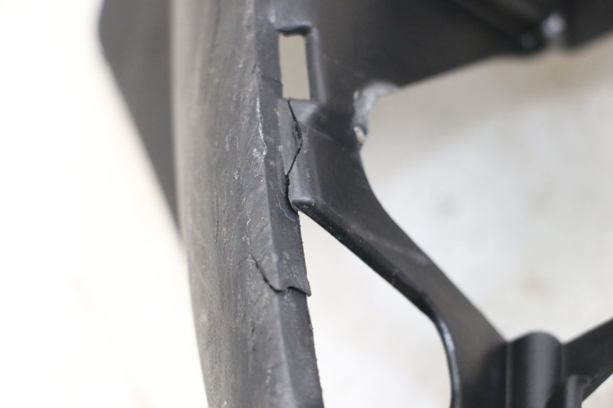 photo de TRITTBRETT VERKLEIDUNG LINKS MBK OVETTO ONE 2T 50 (2013 - 2017)