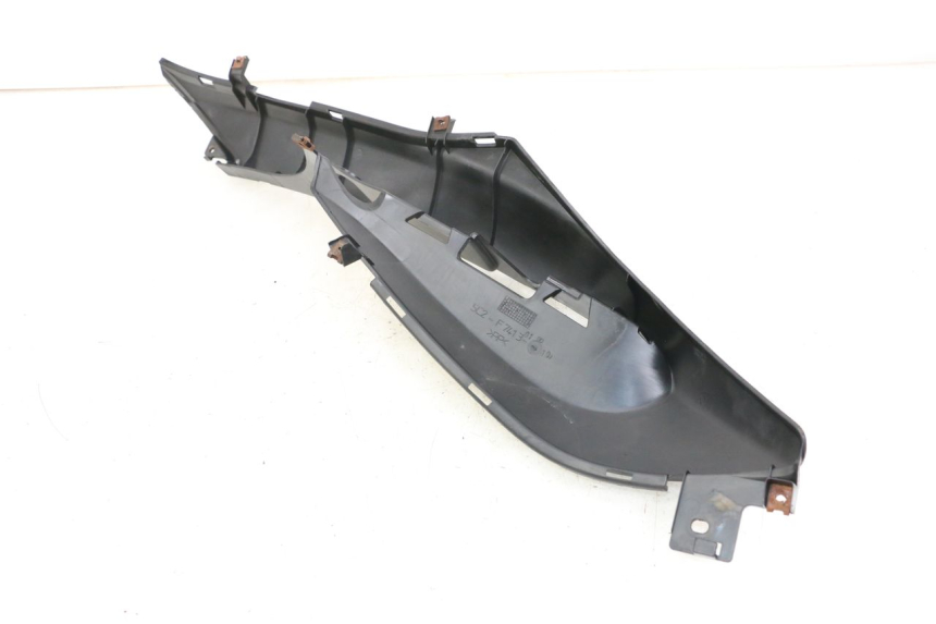 photo de TRITTBRETT VERKLEIDUNG LINKS MBK OVETTO ONE 2T 50 (2013 - 2017)