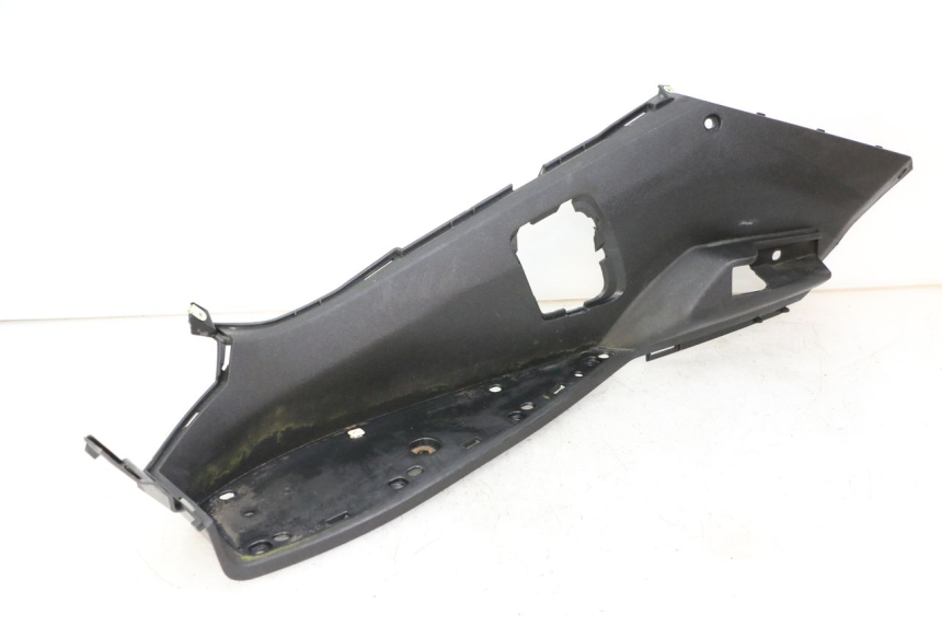 photo de TRITTBRETT VERKLEIDUNG LINKS PEUGEOT SATELIS 125 (2013 - 2018)