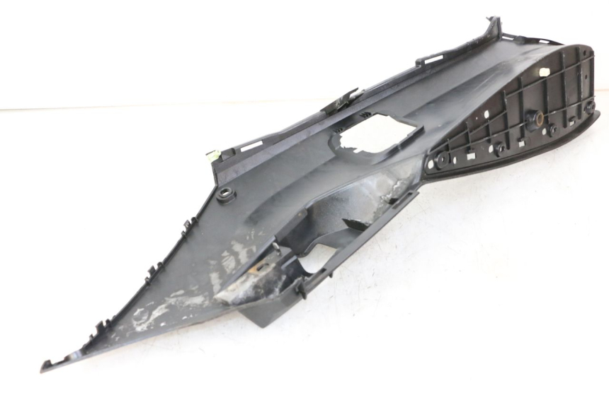 photo de TRITTBRETT VERKLEIDUNG LINKS PEUGEOT SATELIS 125 (2013 - 2018)
