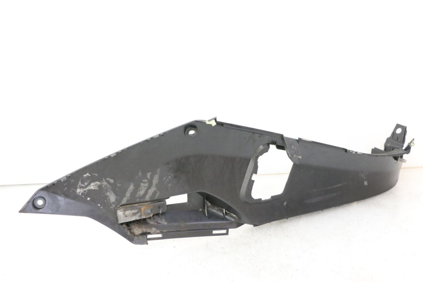 photo de TRITTBRETT VERKLEIDUNG LINKS PEUGEOT SATELIS 125 (2013 - 2018)