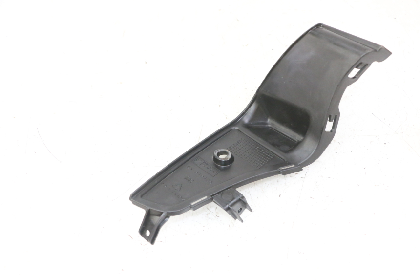 photo de TRITTBRETT VERKLEIDUNG LINKS GILERA RUNNER SL 50 (2006 - 2009)
