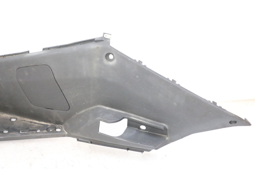 photo de TRITTBRETT VERKLEIDUNG LINKS PEUGEOT SATELIS 125 (2013 - 2018)