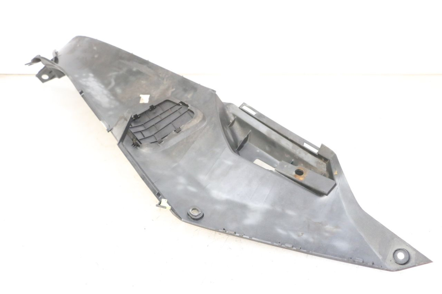 photo de TRITTBRETT VERKLEIDUNG LINKS PEUGEOT SATELIS 125 (2013 - 2018)