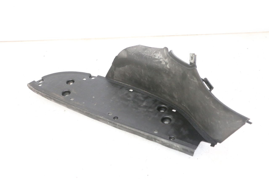 photo de TRITTBRETT VERKLEIDUNG LINKS APRILIA SCARABEO GT TOURING 125 (1999 - 2005)