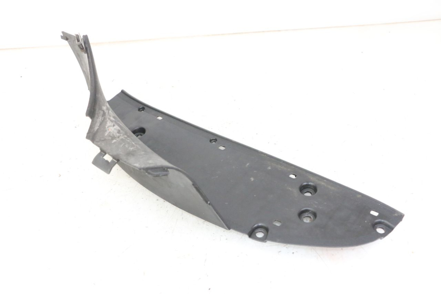 photo de TRITTBRETT VERKLEIDUNG LINKS APRILIA SCARABEO GT TOURING 125 (1999 - 2005)