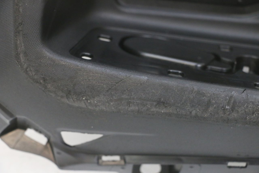 photo de TRITTBRETT VERKLEIDUNG LINKS YAMAHA TRICITY 300 (2020 - 2024) - Detaillierte Sichtprüfung