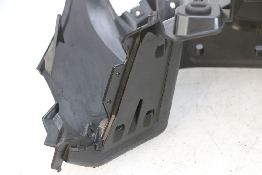 photo de TRITTBRETT VERKLEIDUNG LINKS YAMAHA TRICITY 300 (2020 - 2024) - Alternative Perspektive