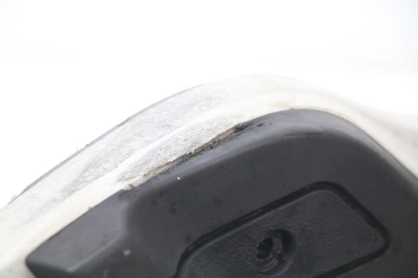 photo de LINKER FUßRASTEN PIAGGIO X9 EVOLUTION 125 (2003 - 2007)