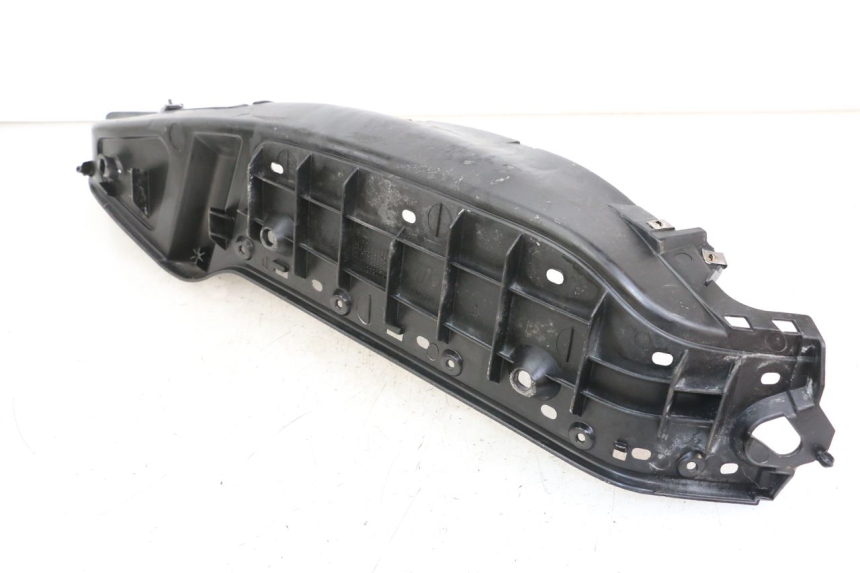 photo de LINKER FUßRASTEN PIAGGIO XEVO - X EVO 125 (2007 - 2016) - Detailansicht des Bauteils