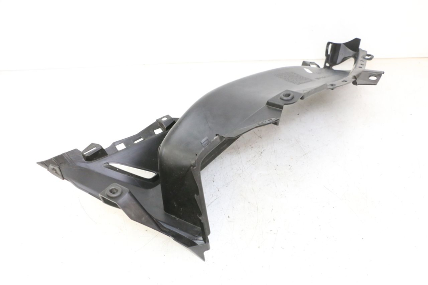 photo de TRITTBRETT VERKLEIDUNG LINKS YAMAHA XMAX X-MAX 125 (2021 - 2025)