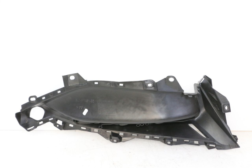 photo de TRITTBRETT VERKLEIDUNG LINKS YAMAHA XMAX X-MAX 125 (2021 - 2025)