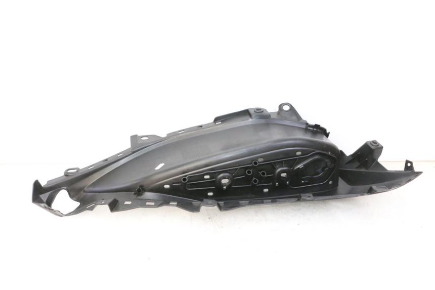 photo de TRITTBRETT VERKLEIDUNG LINKS YAMAHA XMAX X-MAX 125 (2021 - 2025)