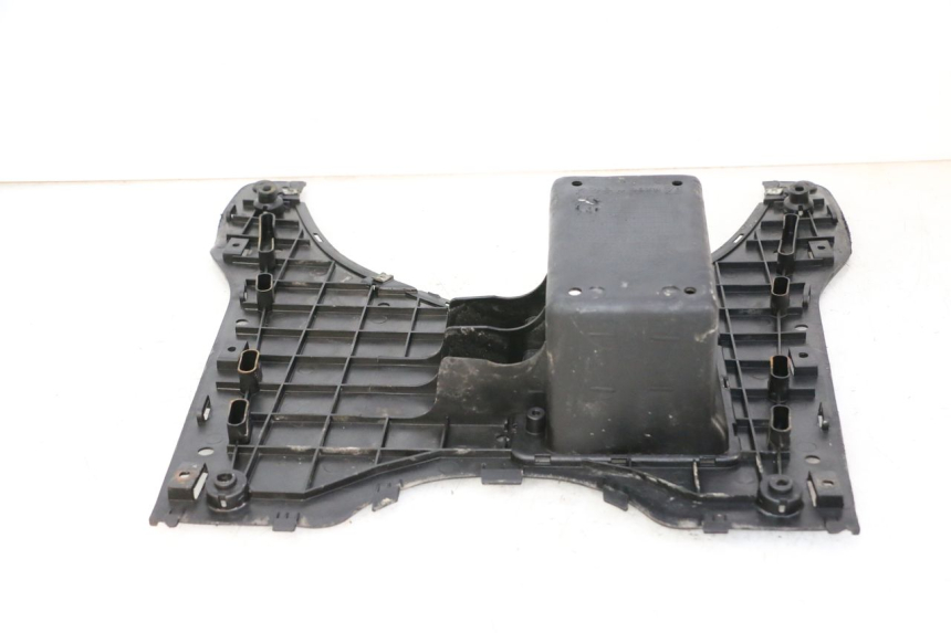 photo de TRITTBRETT VERKLEIDUNG DAELIM HISTORY 125 (2001 - 2002)